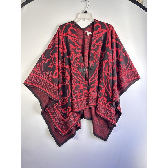Dana Buchman Women L/XL Shawl‎ Sweater Cape Red Black Clasp Lagenlook Cape - Picture 1 of 6